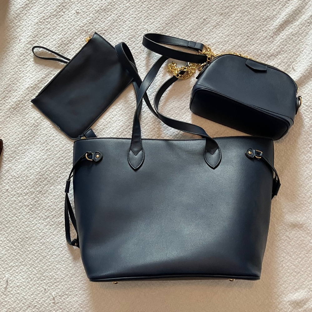 Kim Rogers Navy blue three-piece bucket bag set